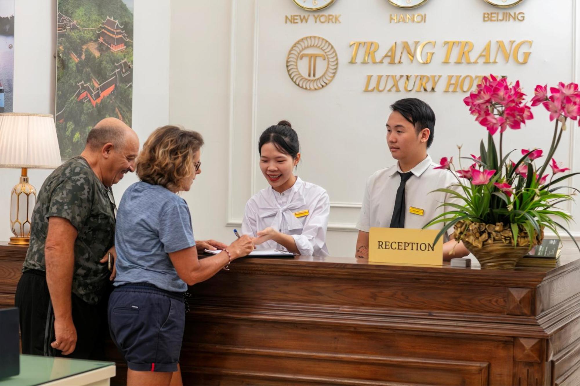 האנוי Trangtrang Luxury Hotel מראה חיצוני תמונה
